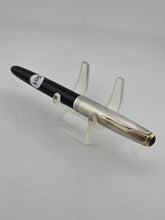 Vtg 1940 Parker 51 Fountain Pen Black Barrel Sterling Silver Cap Gold Arrow Clip