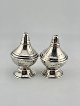 VINTAGE MEXICO STERLING SILVER SALT & PEPPER SHAKER SET 35 Grams. NOT WEIGHTED