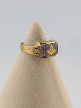 Vintage Mens 10k Solid Gold Masonic With Ruby Ring Size 9 Weight 4.3 Grams