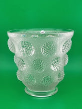 BEAUTIFUL ANTIQUE 1930 EXQUISITE LARGE VERLYS FRENCH BERRY VASE W LEAF SCROLLING