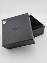 Original Hermes ring case box jewelry case Excellent Condition, Box No Scratch.
