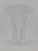 Vintage Baccarat France GINKGO Fan Sparkly Crystal Flower Bud Vase Signed 7”