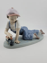 Rare Vintage Lladro #7619 All Aboard Porcelain Figurine 1992 Collectors Society.