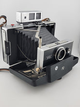 Vintage Polaroid Automatic 250 Land Camera w/ Case, Strap, Untested