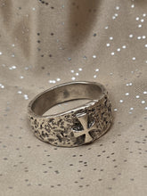 RETIRED RARE MENS James Avery “Mark Of The Cross” Sterling Silver Ring Size 11