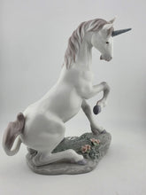 Rare Ltd Ed. Lladro Privilege Figurine " Magical Unicorn" #7697. Retired 2004