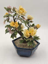 Vintage 1970’s Japanese Jade Glass Bonsai Tree Yellow Flowers Stone Decor.