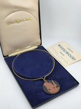 Gourgeous New In Box Vintage Wedgwood Egyptian Jasperware Cameo Necklace.