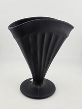 RARE VINTAGE TIFFIN ELEGANT BLACK SATIN GLASS RIBBED FAN VASE. 7" Tall.