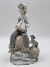 Lladro Figurine SEA FEVER BOY WITH SAILBOAT AND DOG #5166 Mint with Box