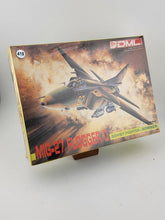 Vintage Sealed DML unassembled model kit-27 Flogger D Soviet Fighter-Bomber