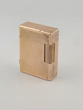 Vintage Small S.T. Dupont Paris Ligne 1 Mesh Pattern Gold Plated Gas Lighter.