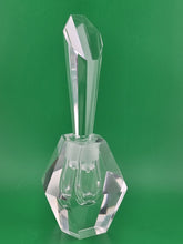 GORGEOUS ELEGANT LARGE ART DECO FACETED CRYSTAL PERFUME PERFUME/SCENT BOTTLE.
