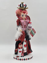 Kurt Adler Hollywood Nutcracker Alice In Wonderland Queen Of Hearts HA0519 17.5"