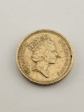 Rare 1995 One Pound “I’M GWLAD PLEIDIOL WYF” Upside Down Error. Beautiful Coin