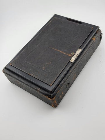 Antique Collectible Welta-Munchen Doppel Anastigmat 13.5cm F3.5 Folding Camera.