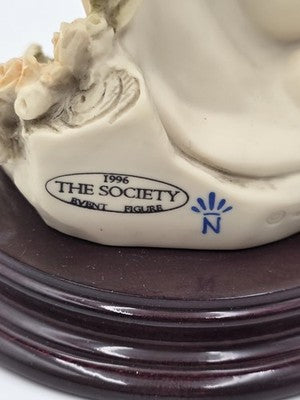 Private Giuseppe Armani Rose 0678-C Hand Signed 1996 Society Event Figurine COA.
