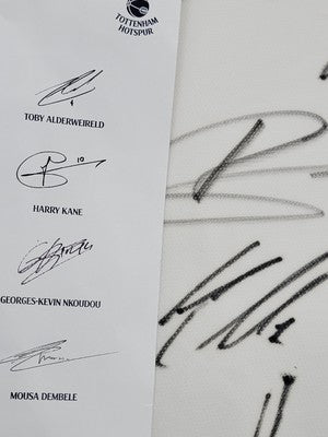 2017-2018 Tottenham Hotspur Spurs Full Team Signed Jersey Official COA hologram.
