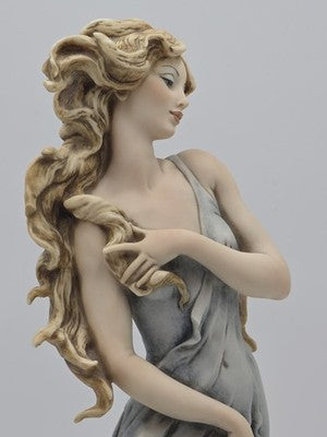 Giuseppe Armani Capodimonte Members Only Collection Figurine "Venere Venus" 1993