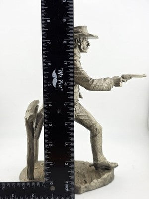 Franklin Mint Western Heritage Museum Fine Pewter The Gunfighter by Jim Ponter