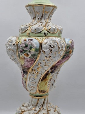 Vintage Italian Capodimonte Hand-Painted Porcelain Table Lamp W Metal Base.