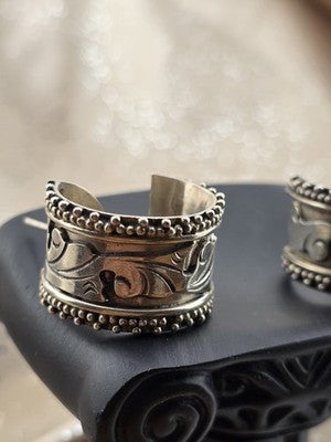 Rare Vintage Sterling 925 Wide Hoop Earrings Floral Scroll Beaded Navajo Style.