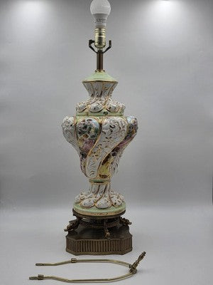 Vintage Italian Capodimonte Hand-Painted Porcelain Table Lamp W Metal Base.