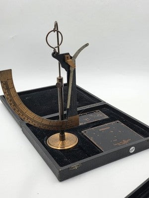 JOHN CASARTELLI LTD SCALES/ PORTABLE CLOTH BALANCE INSTRUMENT & FITTED CASE.