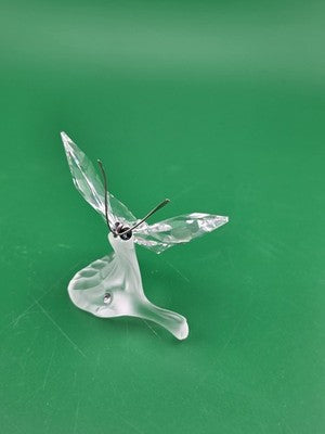 SWAROVSKI Austria Crystal Butterfly on Frosted Leaf Figurine