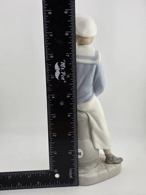Lladro 4810 Seated Sailor Boy with Yacht Salvador Furio Figurine Glossy