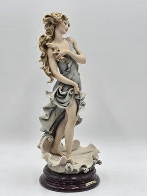 Giuseppe Armani Capodimonte Members Only Collection Figurine "Venere Venus" 1993