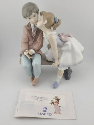 Lladro Porcelain - Ten and Growing Boy Girl Bench 7635 Figurine - Original Box
