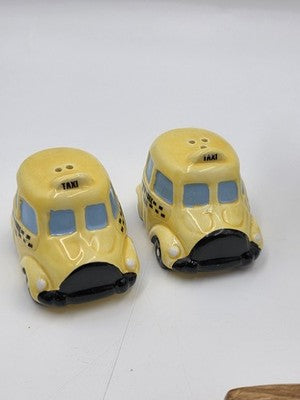 Vintage Lot Of 4 Slat & Pepper Shaker Taxi Cab Alamo Bride Groom Baseball Figure