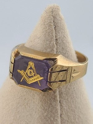 Vintage Mens 10k Solid Gold Masonic With Ruby Ring Size 9 Weight 4.3 Grams