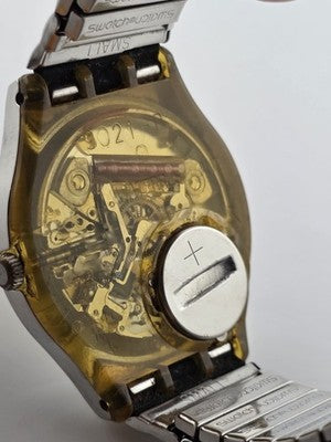 Vintage 1980's Swatch Skeleton Quartz Swiss Watch Expandable Band Runs. New Bat.