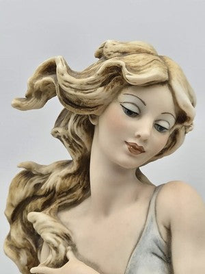 Giuseppe Armani Capodimonte Members Only Collection Figurine "Venere Venus" 1993