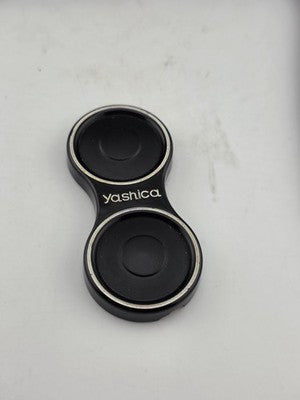 Vintahe Yashica A TLR  Medium Film Camera W case/lens cap. Mint Cond. Looks New.