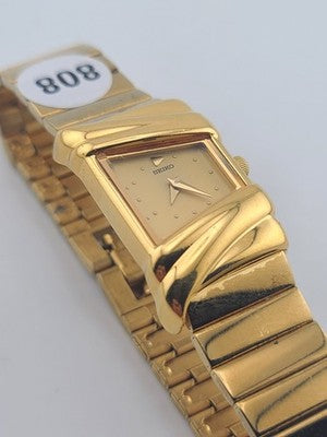 Rare Vintage Seiko Rivoli Trapezoid Asymmetrical Gold Tone Ladies Watch Elegant