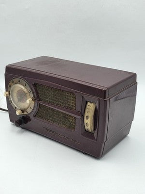 Vintage 1950s Westinghouse H-355T5 Tube Radio Telechron Alarm Clock Maroon. Read
