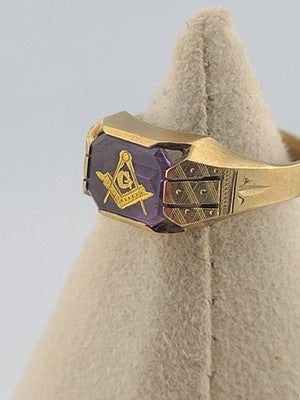Vintage Mens 10k Solid Gold Masonic With Ruby Ring Size 9 Weight 4.3 Grams