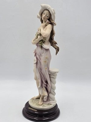 Giuseppe Armani Florence "Flora" 212C 1994 Hand Signed Porcelain Figurine w/ Box