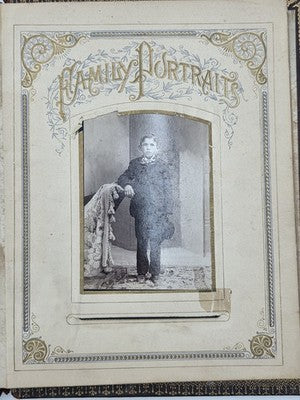 Antique 19th C Victorian Holy Bible 2000 Illustrations Embossed Leather Bible