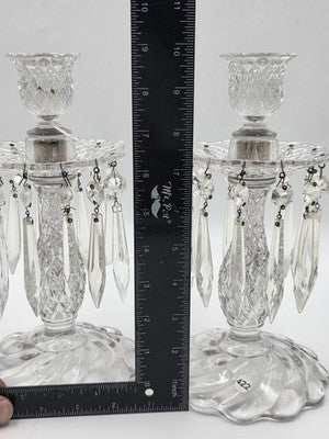 VINTAGE DUNCAN MILLER AMERICAN SANDWICH PAIR CANDLESTICKS W/BOBECHES AND PRISMS