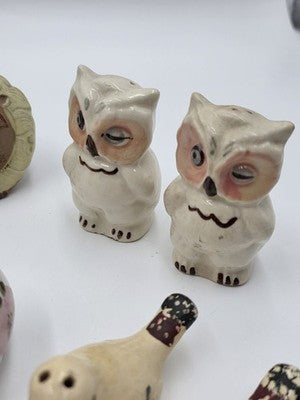 Vintage Lot Of 5 Novelty Animal Salt & Pepper Shakers Owls Pigs Lambs Birds Lion