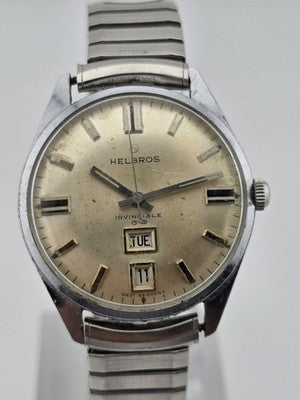 Rare Collectible Vintage HELBROS Invincible St. Steel Day Date Mens Watch. Works