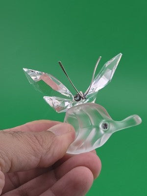 SWAROVSKI Austria Crystal Butterfly on Frosted Leaf Figurine