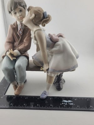 Lladro Porcelain - Ten and Growing Boy Girl Bench 7635 Figurine - Original Box
