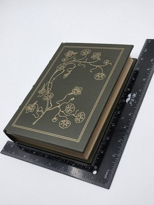 1976 Franklin Library Walden Henry David Thoreau Leather Bound Illustrated. New