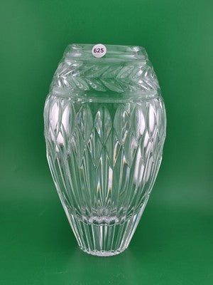 Faberge Monplaisir Crystal Vase Discontinued Laurel Band Diamond Dsgn. Signed 8”