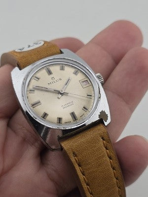 VINTAGE ULTRA-RARE MILUS MANUAL 17 JEWELS WATCH SWISS MADE INCABLOC 1960s. WORKS